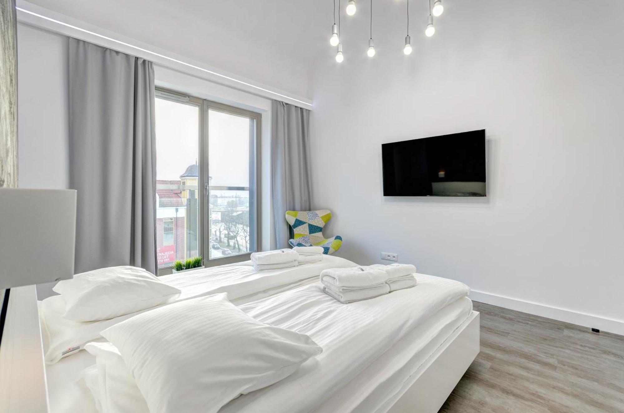 Waterlane Riverside - Spa, Pool, Gym & Parking By Downtown Apartments Gdansk Habitación foto