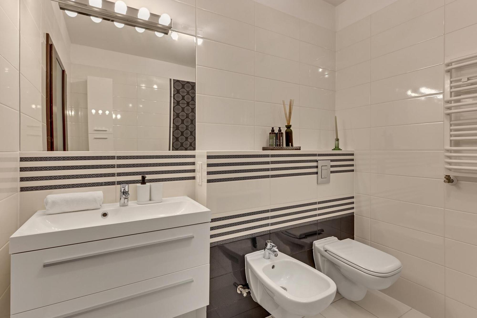 Waterlane Riverside - Spa, Pool, Gym & Parking By Downtown Apartments Gdansk Habitación foto